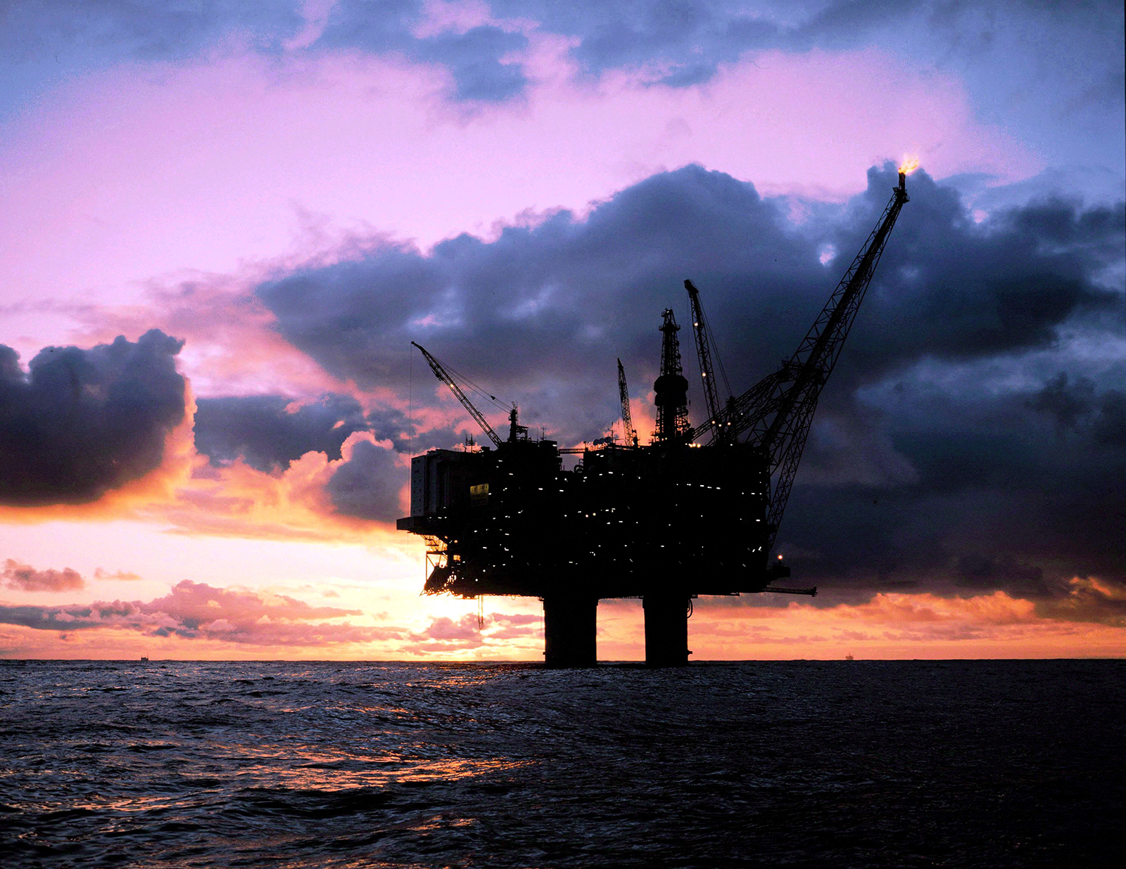 MSPs Claim - Conservatives ‘Asleep at the North Sea Wheel’