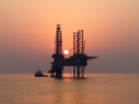 Cortec Helps Aging Oil and Gas Structures in the Middle East